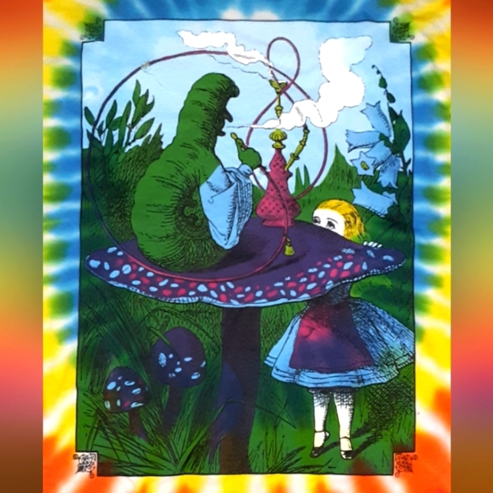 XL Alice in Wonderland art tiedye tshirt,vintage/new,old inventory,NOT PREOWNED